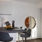 Vue Montagne Parking Privé Balcon Apartamento *