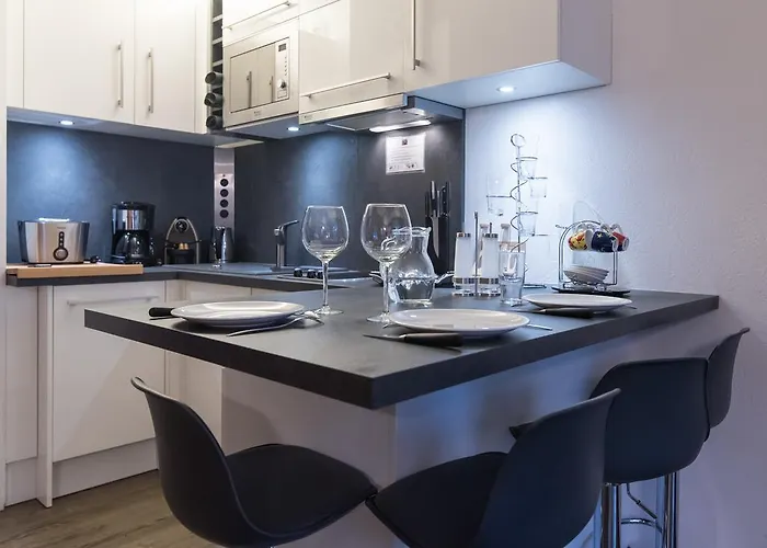 Vue Montagne Parking Prive Balcon Апартаменти *