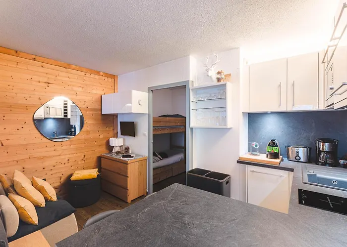 Apartment Vue Montagne Parking Prive Balcon